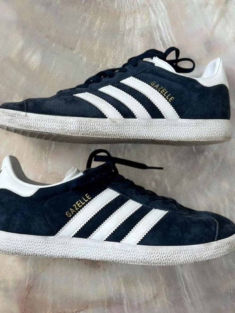 Adidas Gazelle navy blue & white low top sneakers ⭐️ size women’s 8.5 - Picture 3 of 5